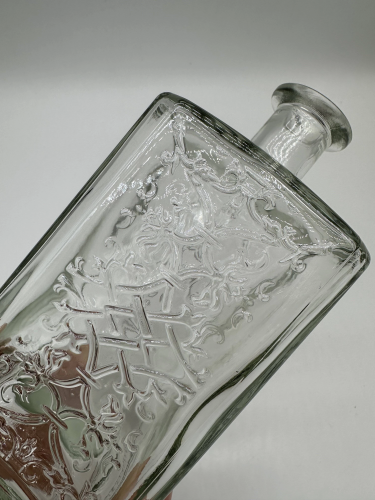 Бутылка «КВАДРО» с эмбоссингом 1.0 л. фото 8