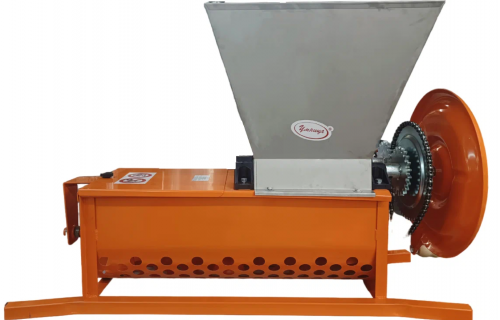 Дробилка с гребнеотделителем Умница уим-600кг-нл